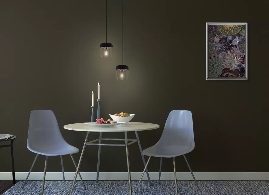 Umage Acorn Hanglamp Ø14 Zwart Snoer, Messing 5 Umage Acorn Hanglamp Ø14 Zwart Snoer, Messing - Afbeelding 5