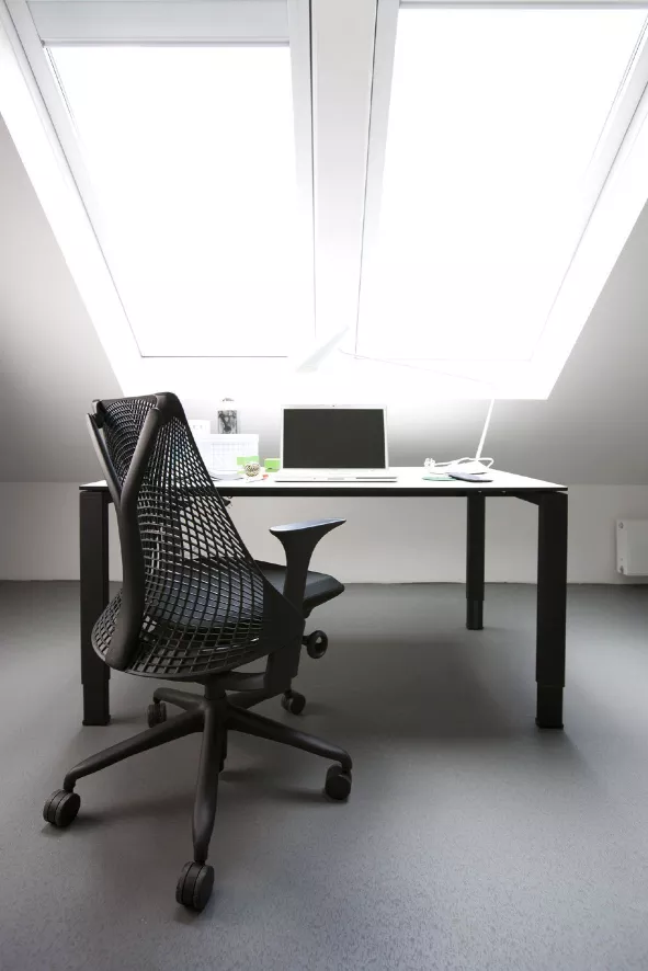 Gispen IC Bureau Blad Wit, Frame Zwart 11 Gispen IC Bureau Blad Wit, Frame Zwart - Afbeelding 11