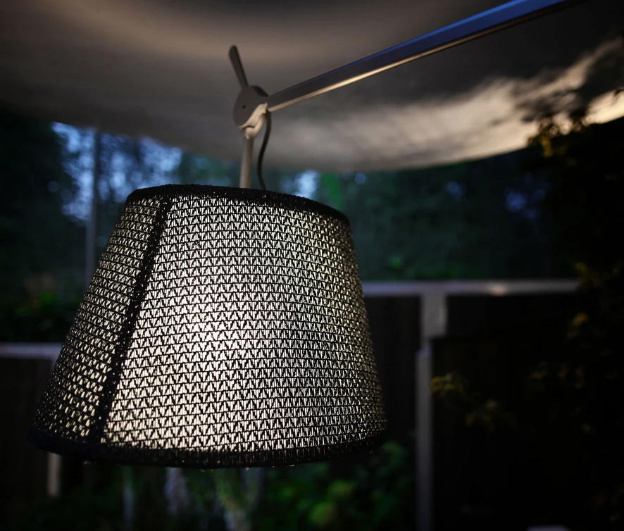 Artemide Tolomeo Paralume Outdoor Booglamp LED Basaltgrijs 4 Artemide Tolomeo Paralume Outdoor Booglamp LED Basaltgrijs - Afbeelding 4