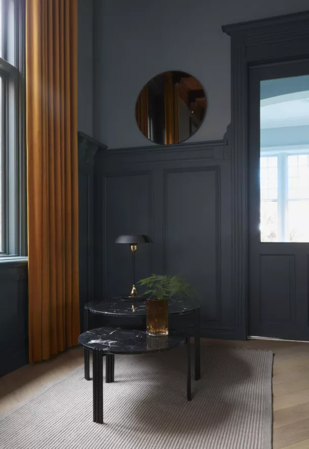 AYTM Tribus Salontafel Ø80 Zwart/travertine 4 AYTM Tribus Salontafel Ø80 Zwart/travertine - Afbeelding 4