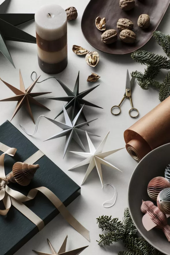 Broste Copenhagen Christmas Mix Papieren Kerstbal Ornament Set Van 4 Indian Tan 2 Broste Copenhagen Christmas Mix Papieren Kerstbal Ornament Set Van 4 Indian Tan - Afbeelding 2