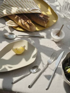 Broste Copenhagen Sletten Bestekset 16-delig 10 Broste Copenhagen Sletten Bestekset 16-delig -Beste Meubelcollectie Winkel x886x886 broste copenhagen sletten bestekset4.jpg.pagespeed.ic .qFT7I8rouk