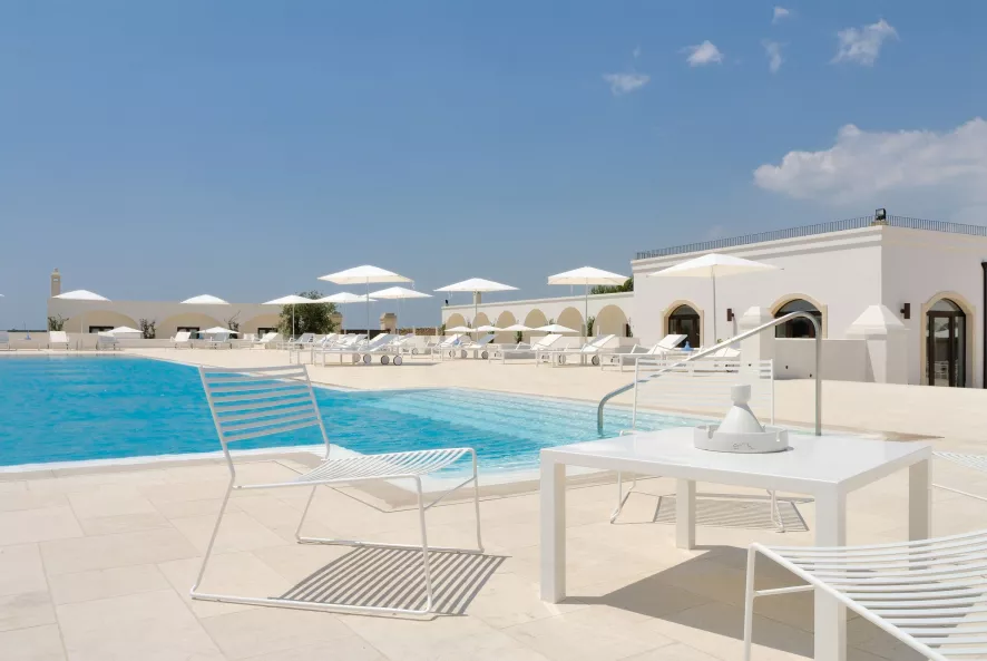 Emu Round Bijzettafel Bruin 45x45 5 Emu Round Bijzettafel Bruin 45x45 - Afbeelding 5