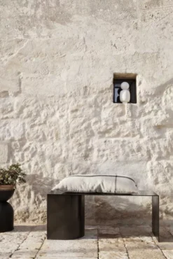 Ferm Living Calm Kussen 88x38 Camel/Black -Beste Meubelcollectie Winkel x886x886 ferm living calm kussen 88x382.jpg.pagespeed.ic .W Jvlz 0fI