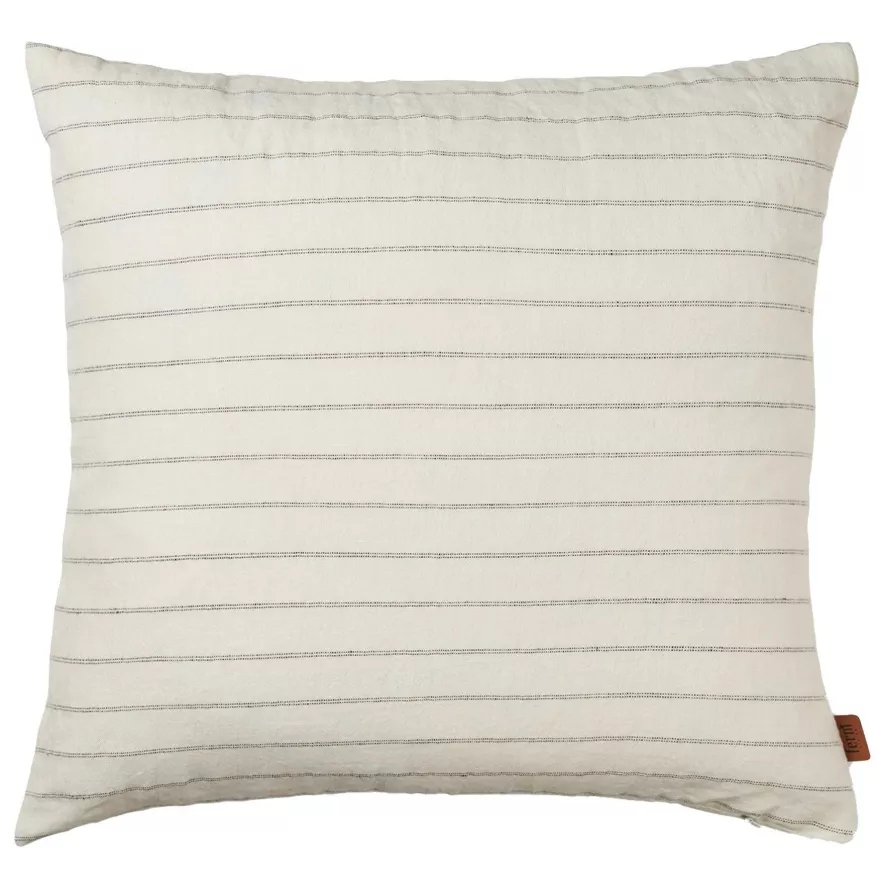 Ferm Living Grand Kussen 50x50 Off-white/chocolate 1 Ferm Living Grand Kussen 50x50 Off-white/chocolate