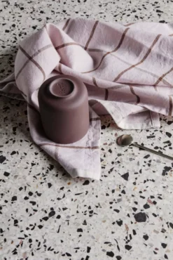 Ferm Living Hale Yarn-dyed Theedoek Faded Blue/Burgundy 34 Ferm Living Hale Yarn-dyed Theedoek Faded Blue/Burgundy -Beste Meubelcollectie Winkel x886x886 ferm living hale yarn dyed theedoek24.jpg.pagespeed.ic .qPs2y5oRQz