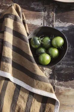 Ferm Living Hale Yarn-dyed Theedoek Faded Blue/Burgundy 35 Ferm Living Hale Yarn-dyed Theedoek Faded Blue/Burgundy -Beste Meubelcollectie Winkel x886x886 ferm living hale yarn dyed theedoek25.jpg.pagespeed.ic .R9gghqIm5f