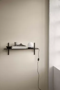 Ferm Living Sector Shelf Wandplank Single Wide Natural Oak/Brass -Beste Meubelcollectie Winkel x886x886 ferm living sector shelf wandplank l s2.jpg.pagespeed.ic .6SlE8bCoAo