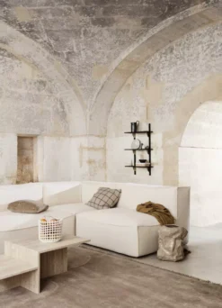 Ferm Living Calm Kussen 48x48 Camel/Black -Beste Meubelcollectie Winkel x886x886 ferm living sector shelf wandplank s l4.jpg.pagespeed.ic .J30BMl3yIS