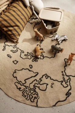 Ferm Living World Jute Vloerkleed Large 9 Ferm Living World Jute Vloerkleed Large -Beste Meubelcollectie Winkel x886x886 ferm living world jute vloerkleed large2.jpg.pagespeed.ic .A5aO1w0E4c