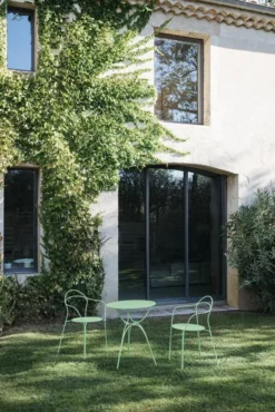 Fermob Airloop Tuintafel Ø 60cm Cotton White 16 Fermob Airloop Tuintafel Ø 60cm Cotton White -Beste Meubelcollectie Winkel x886x886 fermob airloop tuinstoel met armleuning29.jpg.pagespeed.ic .feX70GrPCn