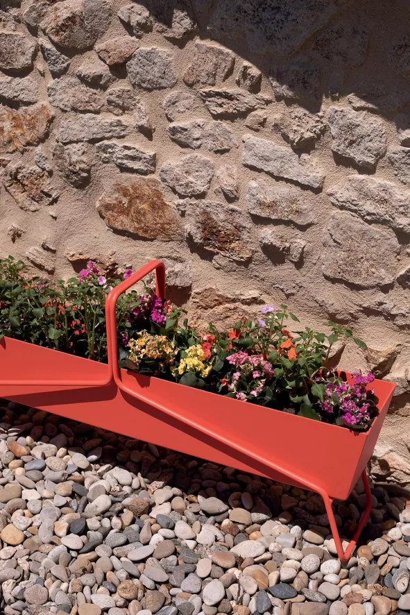 Fermob Basket Plantenbak Long Red Ochre 11 Fermob Basket Plantenbak Long Red Ochre - Afbeelding 11