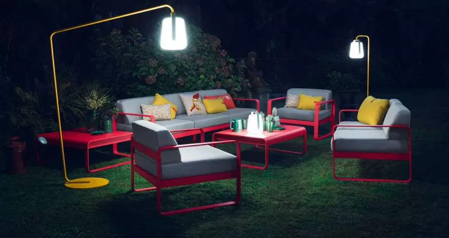 Fermob Bellevie 3-zit Loungebank Kussen Flannelgrijs Chili 2 Fermob Bellevie 3-zit Loungebank Kussen Flannelgrijs Chili - Afbeelding 2