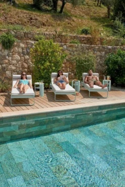 Fermob Bellevie Ligbed Kussen Wit Russet -Beste Meubelcollectie Winkel x886x886 fermob bellevie ligbed kussen wit2.jpg.pagespeed.ic .A4a5t1Rt7A 2