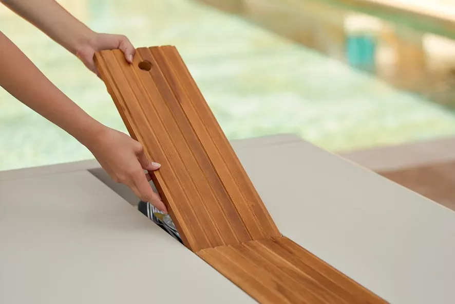 Fermob Bellevie Tuintafel 196x90 Met Opbergruimte Chili 4 Fermob Bellevie Tuintafel 196x90 Met Opbergruimte Chili - Afbeelding 4