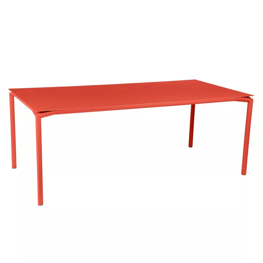 Fermob Calvi Tuintafel 195x95 Poppy 2 Fermob Calvi Tuintafel 195x95 Poppy - Afbeelding 2