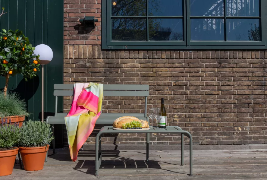 Fermob Luxembourg Tuinbank Met Rugleuning Black Cherry 8 Fermob Luxembourg Tuinbank Met Rugleuning Black Cherry - Afbeelding 8