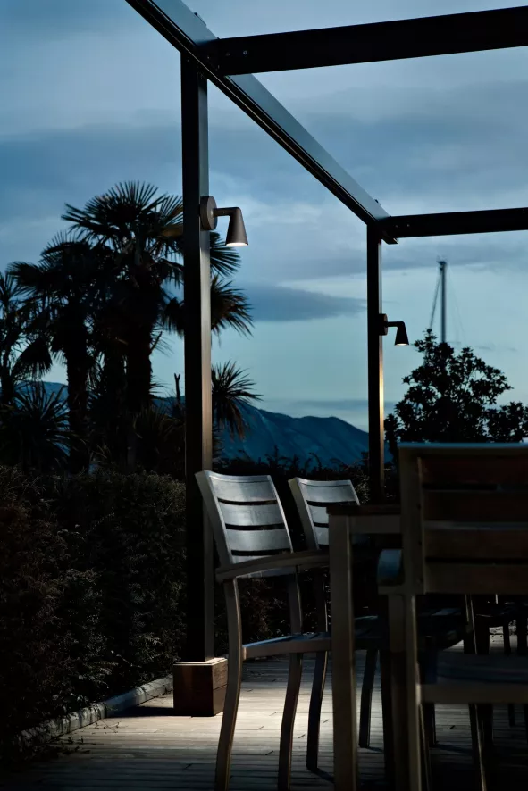 Flos Belvedere Spot Wandlamp LED Grijs 3 Flos Belvedere Spot Wandlamp LED Grijs - Afbeelding 3