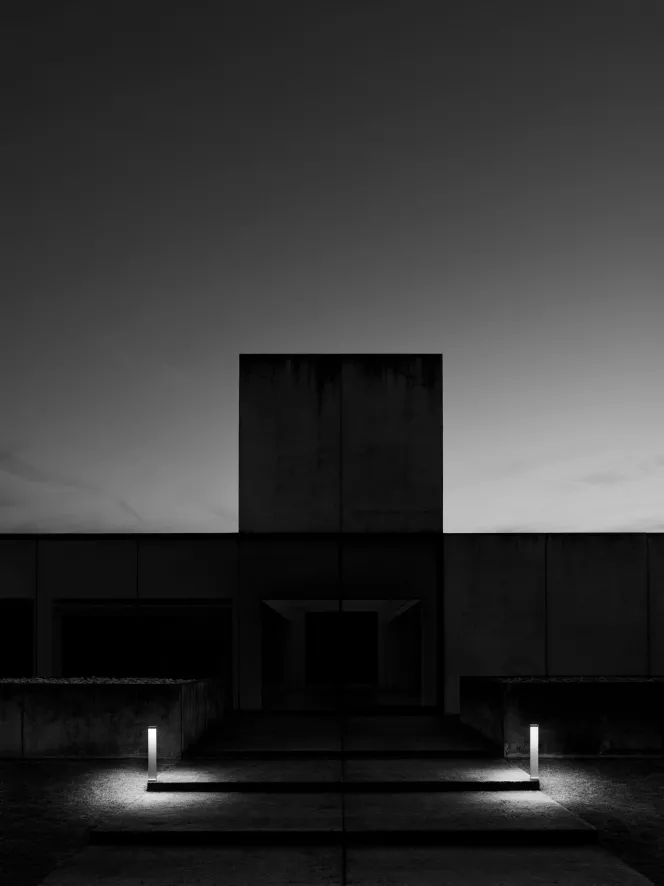 Flos Casting C 150x250 Sokkellamp LED 2700K Zwart 3 Flos Casting C 150x250 Sokkellamp LED 2700K Zwart - Afbeelding 3