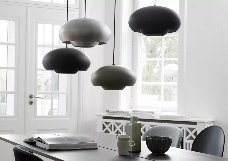 Frandsen Champ Hanglamp Ø30 Metaal Klein Brushed Aluminium 2 Frandsen Champ Hanglamp Ø30 Metaal Klein Brushed Aluminium - Afbeelding 2