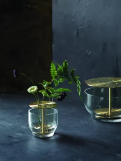 Fritz Hansen Ikebana Vaas Large Brass -Beste Meubelcollectie Winkel x886x886 fritz hansen ikebana vaas1.jpg.pagespeed.ic .APOsZZ INV 1