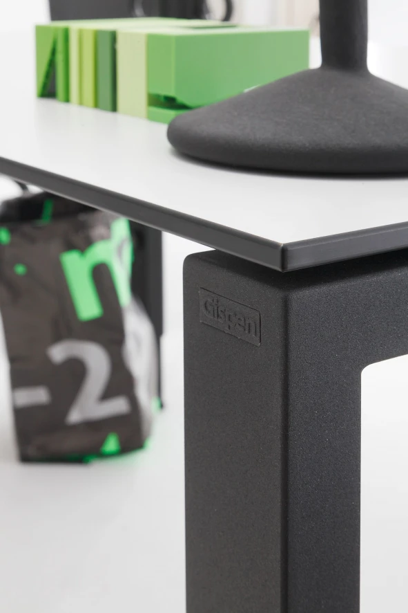 Gispen IC Bureau Blad Wit, Frame Zwart 5 Gispen IC Bureau Blad Wit, Frame Zwart - Afbeelding 5