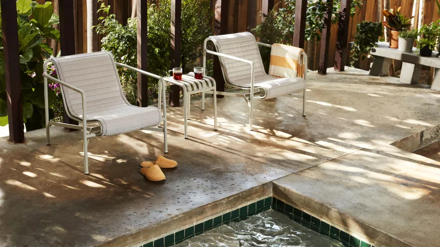 Hay Palissade Voetenbank Iron Red 15 Hay Palissade Voetenbank Iron Red - Afbeelding 15