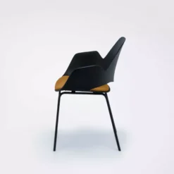 Houe Falk Gestoffeerde Stoel Met Zwart Onderstel Donkergrijs 12 Houe Falk Gestoffeerde Stoel Met Zwart Onderstel Donkergrijs -Beste Meubelcollectie Winkel x886x886 houe falk gestoffeerde stoel met zwarte poten2.jpg.pagespeed.ic .uXZK7tch6L