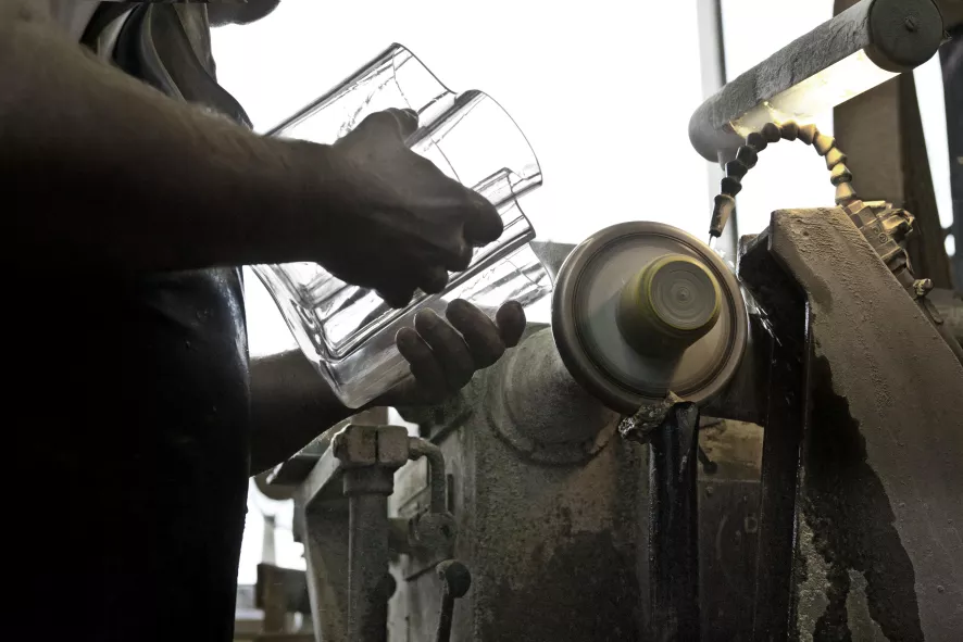 Iittala Alvar Aalto Vaas 16cm Helder 11 Iittala Alvar Aalto Vaas 16cm Helder - Afbeelding 11