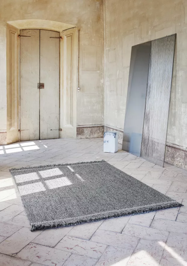 Linie Design Elmo Vloerkleed 200x300 Donkergrijs 3 Linie Design Elmo Vloerkleed 200x300 Donkergrijs - Afbeelding 3