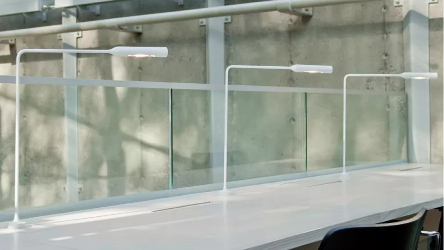 Lumina Flo Grommet F20 Bureaulamp LED 2700K Gunmetal 2 Lumina Flo Grommet F20 Bureaulamp LED 2700K Gunmetal - Afbeelding 2