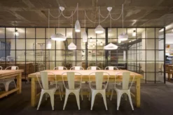 Marset Tweedekansje - Pleat Box 13 Hanglamp Terracotta/goud Wit Snoer -Beste Meubelcollectie Winkel x886x886 marset pleat box sfeer 5.jpg.pagespeed.ic .sO383fV d7