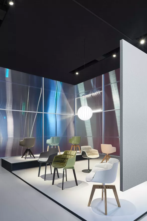 MDF Italia Flow Slim Color Cross Stoel Lead Grey 6 MDF Italia Flow Slim Color Cross Stoel Lead Grey - Afbeelding 6