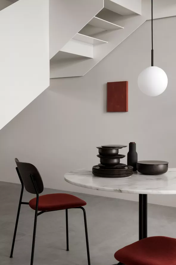 Audo Copenhagen Co Chair Stoel Zwart Gestof. Remix 3 0233 7 Audo Copenhagen Co Chair Stoel Zwart Gestof. Remix 3 0233 - Afbeelding 7