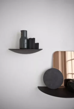 Audo Copenhagen Gridy Fungi Wandplank Large Donker Eiken -Beste Meubelcollectie Winkel x886x886 menu gridy fungi wandplank small2.jpg.pagespeed.ic .gpyrEi6G D