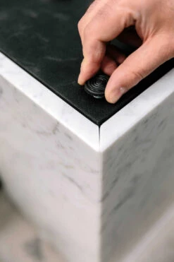 Audo Copenhagen Plinth Low Salontafel 60x100 Marquina Marmer Zwart 26 Audo Copenhagen Plinth Low Salontafel 60x100 Marquina Marmer Zwart -Beste Meubelcollectie Winkel x886x886 menu plinth cubic bijzettafel 40x409.jpg.pagespeed.ic .qYN87R7aQH