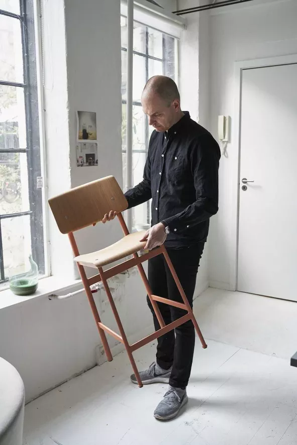 Muuto Loft Barkruk 75cm Dusty Green/eiken 13 Muuto Loft Barkruk 75cm Dusty Green/eiken - Afbeelding 13