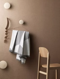 Muuto The Dots Haak 17cm Dark Grey -Beste Meubelcollectie Winkel x886x886 muuto the dots haak 5 stuks7.jpg.pagespeed.ic .iw7lQLkm8S 2