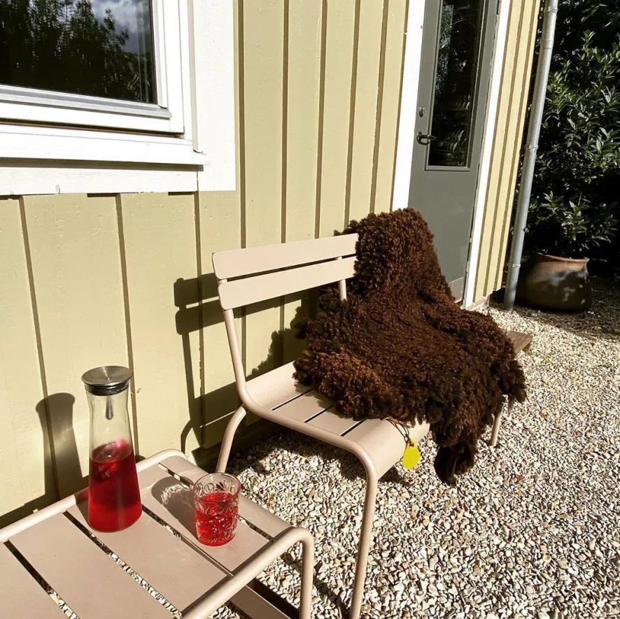 Fermob Luxembourg Tuinbank Met Rugleuning Black Cherry 10 Fermob Luxembourg Tuinbank Met Rugleuning Black Cherry - Afbeelding 10