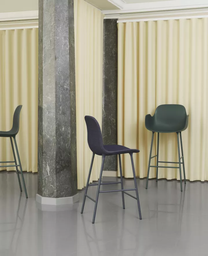 Normann Copenhagen Form Bar Chair Barkruk 75cm Grijs 8 Normann Copenhagen Form Bar Chair Barkruk 75cm Grijs - Afbeelding 8