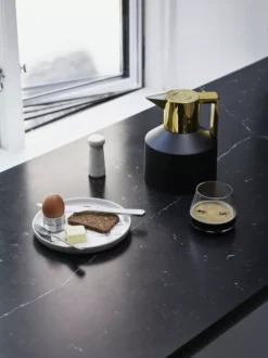 Normann Copenhagen Geo Vacuum Thermoskan Wit/goud 18 Normann Copenhagen Geo Vacuum Thermoskan Wit/goud -Beste Meubelcollectie Winkel x886x886 normann copenhagen geo vacuum thermoskan 1 59.jpg.pagespeed.ic .7mrsx10LxX 1