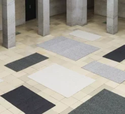 Normann Copenhagen Polli Vloerkleed 100x200 Sand Multi -Beste Meubelcollectie Winkel x886x886 normann copenhagen polli vloerkleed 100x2004.jpg.pagespeed.ic .PGWeqXurO