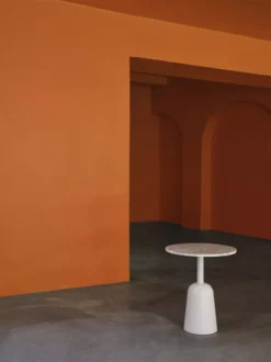 Normann Copenhagen Turn Table Marble Bijzettafel Black -Beste Meubelcollectie Winkel x886x886 normann copenhagen turn table marble bijzettafel5.jpg.pagespeed.ic .KXQexOoFmQ