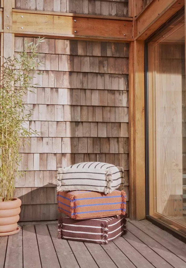 OYOY Lina Poef Gerecycled Polyester Caramel 3 OYOY Lina Poef Gerecycled Polyester Caramel - Afbeelding 3