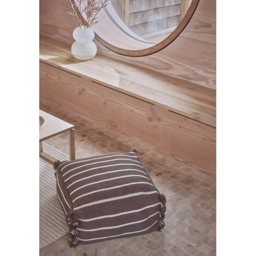 OYOY Lina Poef Gerecycled Polyester Caramel 7 OYOY Lina Poef Gerecycled Polyester Caramel - Afbeelding 7