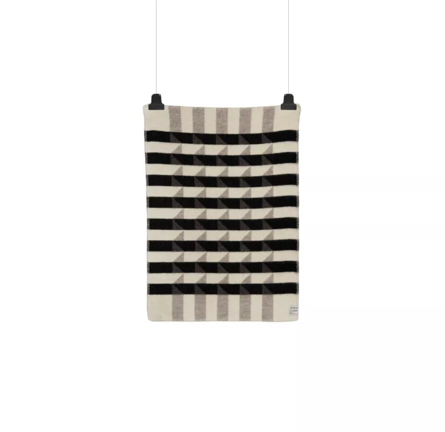 Røros Tweed Kvam Plaid 135x200 Greyscale 5 Røros Tweed Kvam Plaid 135x200 Greyscale - Afbeelding 5