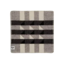 Røros Tweed Kvam Zitkussen 45x45 Greyscale