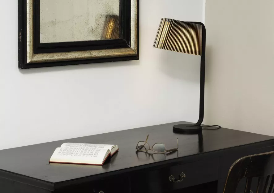 Secto Design Owalo 7020 Tafellamp LED Wit 10 Secto Design Owalo 7020 Tafellamp LED Wit - Afbeelding 10