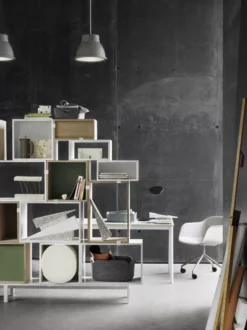 Muuto Stacked 2.0 Kast Met Backboard Medium Eiken -Beste Meubelcollectie Winkel x886x886 stacked 2 0 kast met backboard small11.jpg.pagespeed.ic .QGgeBd gAI