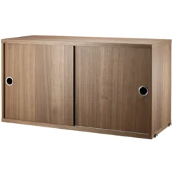 String Furniture Dressoir Medium, Zwart/walnoot 14 String Furniture Dressoir Medium, Zwart/walnoot -Beste Meubelcollectie Winkel x886x886 string dressoir walnoot zwart detail.jpg.pagespeed.ic .p95aADR9tF